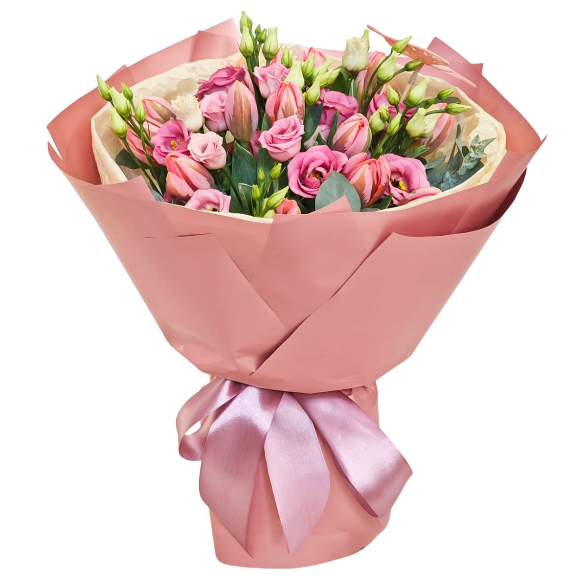 Kytica ružových tulipánov a lysiantusov s papierom